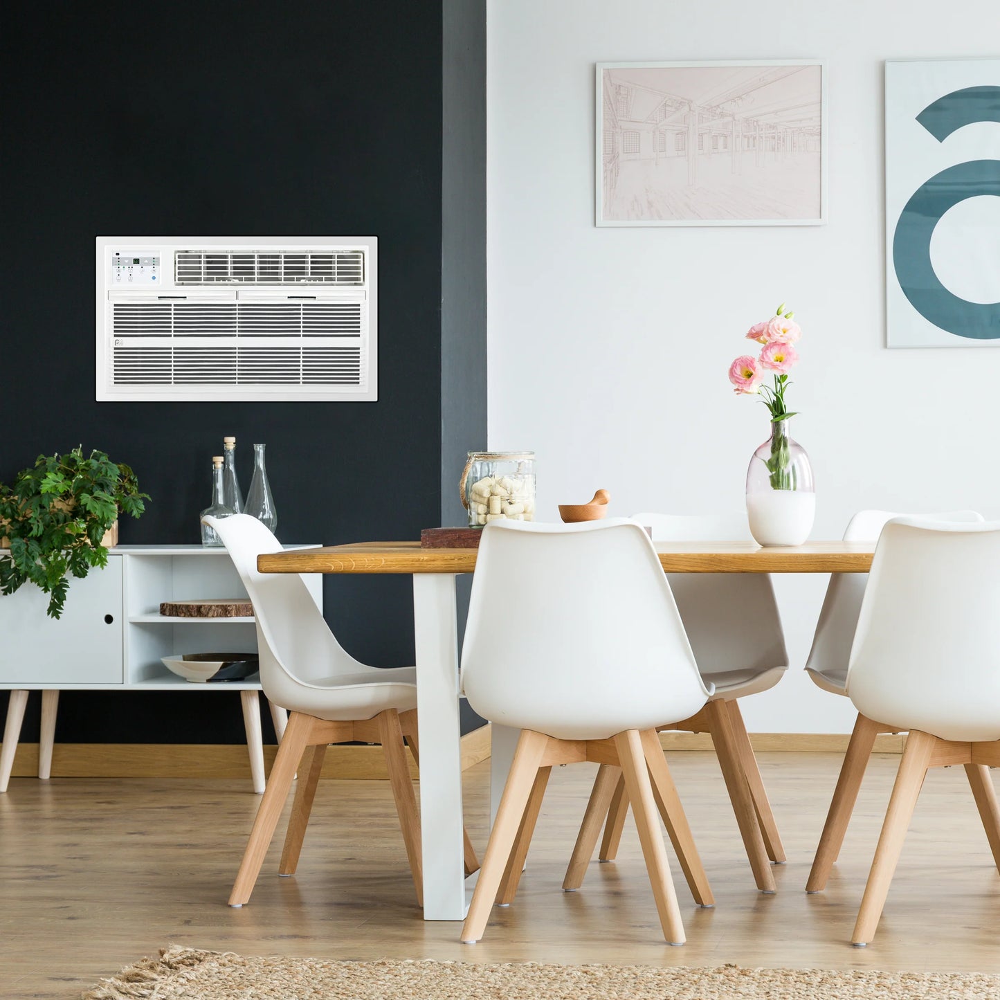 Perfect Aire | Perfect Aire 12,000 BTU Thru-the-Wall Air Conditioner 115V (R32), DOE | 
12,000 BTU Thru-the-Wall Air Conditioner
The perks of summer? Splashing in the pool. Sipping lemona